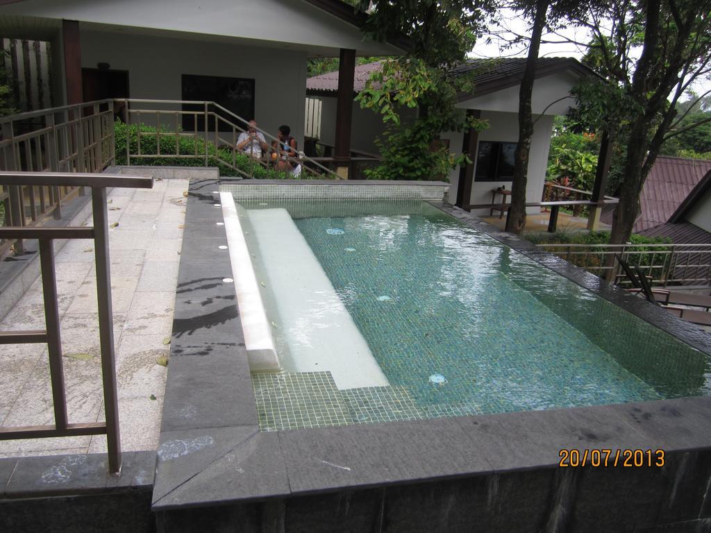 Kata Hiview Resort Karon Buitenkant foto